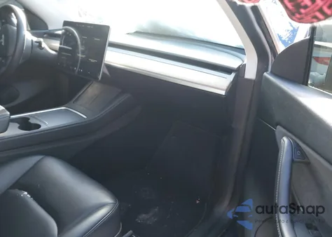 2021 Tesla Model Y Long Range Dual Motor All-Wheel Drive from USA, damaged, VIN 5YJYGDEE1MF199559